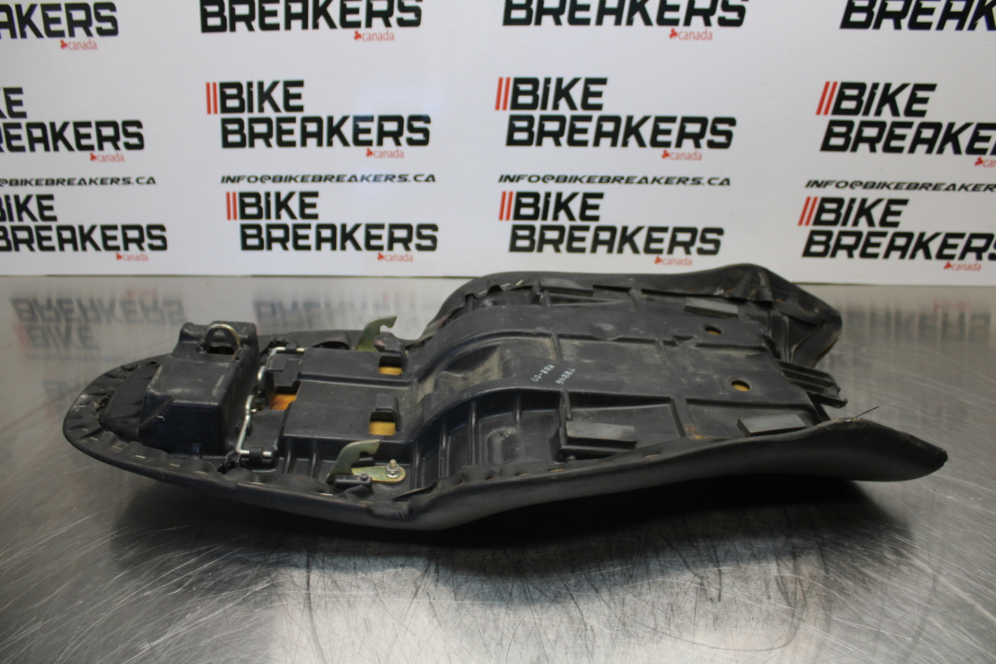 98-05 HONDA SUPER HAWK 1000 VTR1000F FRONT REAR SEAT SADDLE BB152