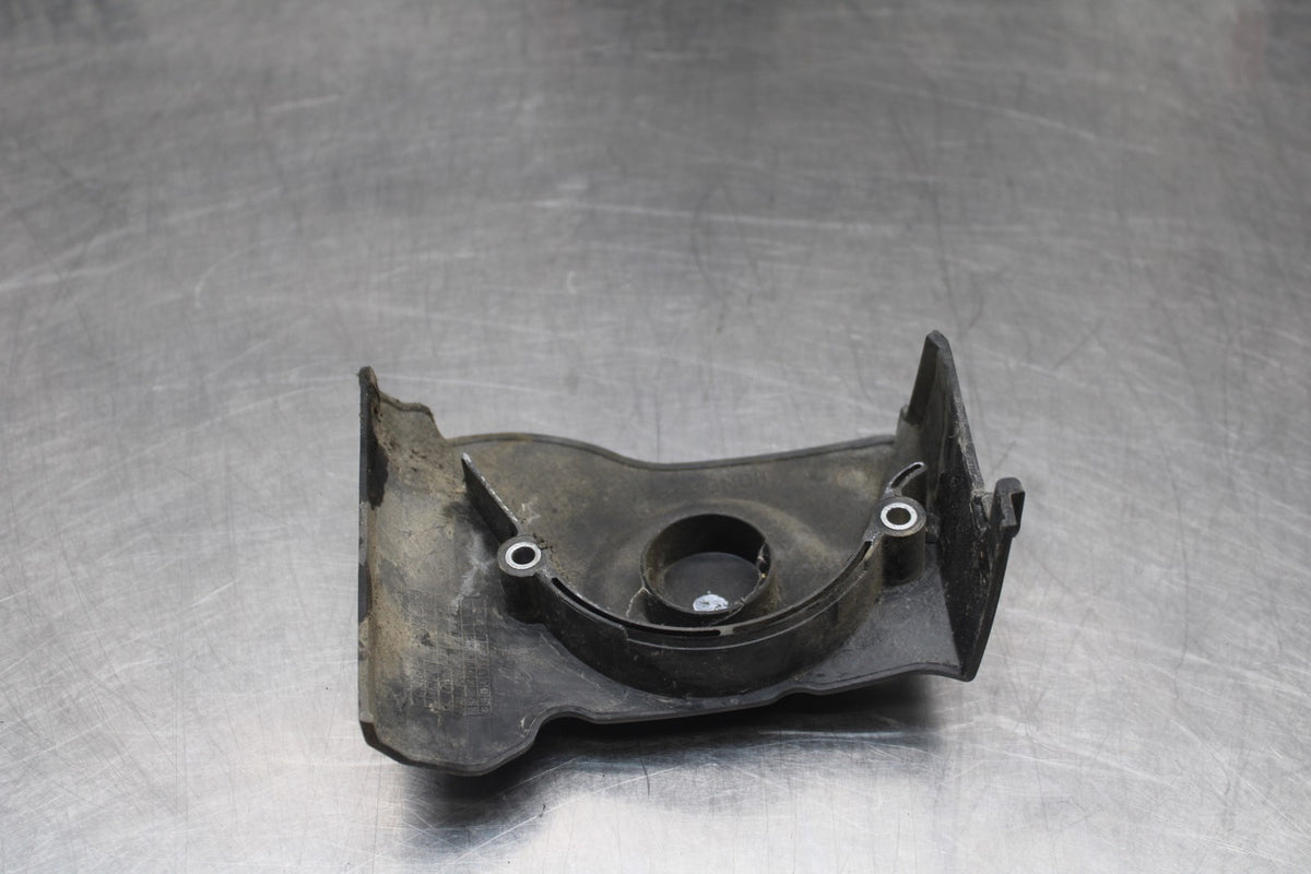 08 HONDA CBR125R ENGINE SPROCKET COVER BB839