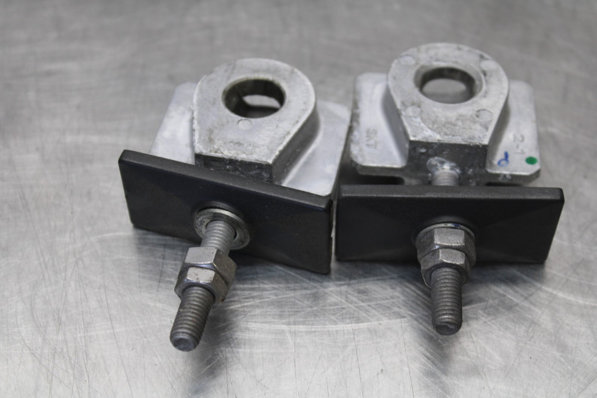 24-25 KAWASAKI ELIMINATOR 450 SWINGARM CHAIN TENSIONER ADJUSTMENT BRACKETS BB869