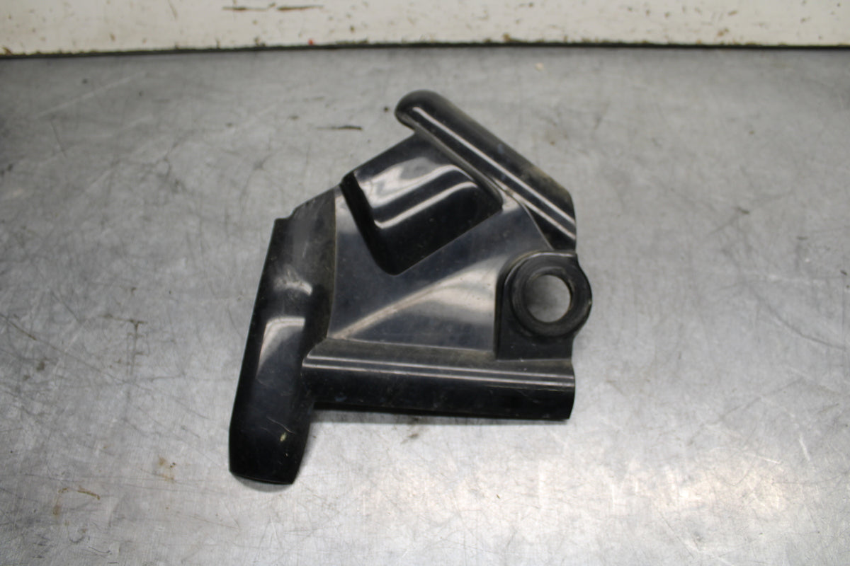 99-00 YAMAHA V STAR 1100 LEFT FRAME COVER COWL BB711
