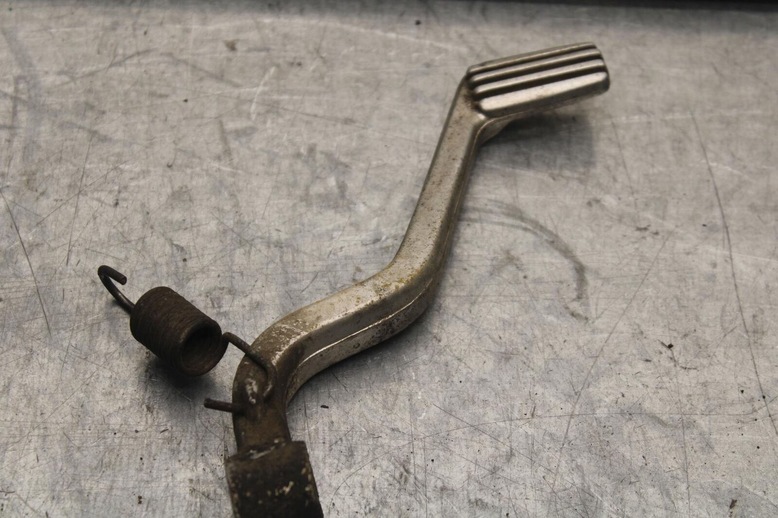 1985 Kawasaki Ninja 900R ZX900A RIGHT REARSET BRAKE FOOT PEDAL BB84