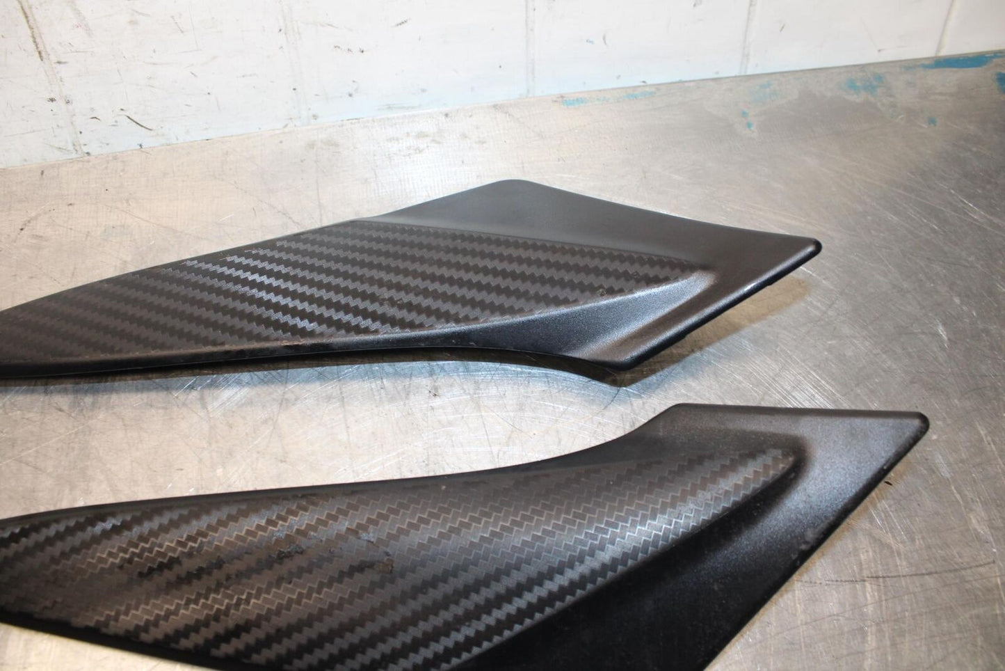 11-21 SUZUKI GSXR750 GAS FUEL TANK PANELS COVERS TRIM SET COWLS  BB492