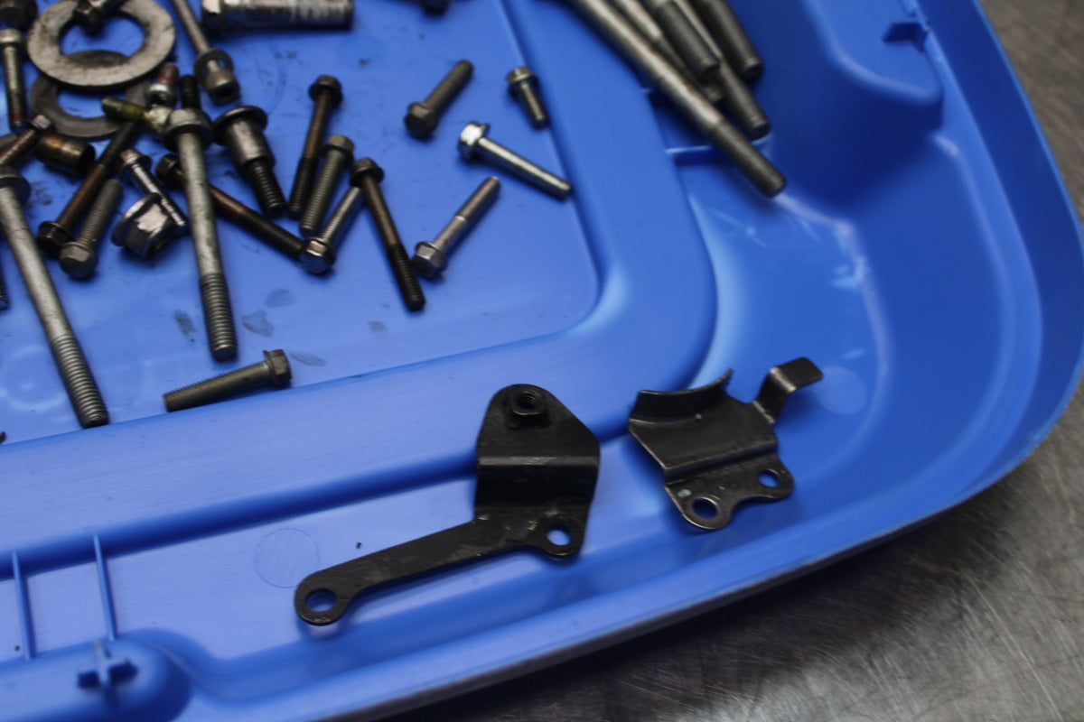 24 KAWASAKI NINJA 500 ABS ENGINE MOUNTING BOLTS HARDWARE MOTOR SCREWS BB818