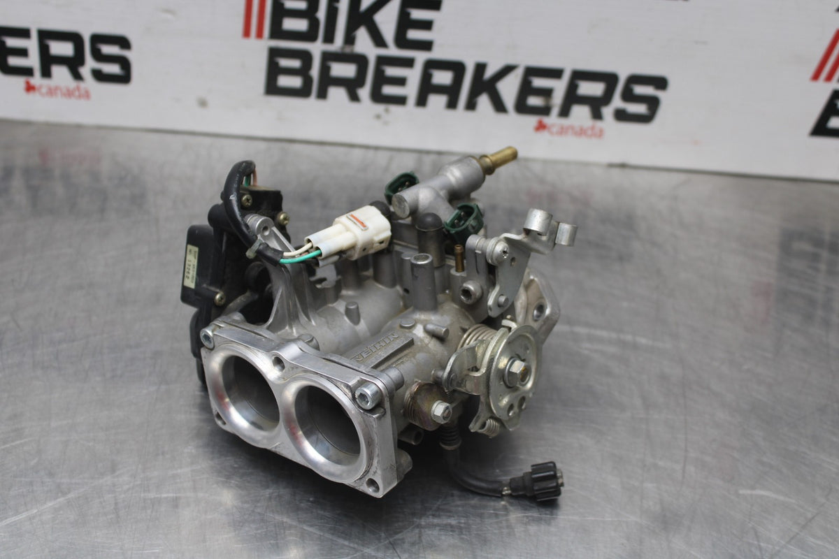 06 KAWASAKI VULCAN 900 THROTTLE BODY BODIES BB799