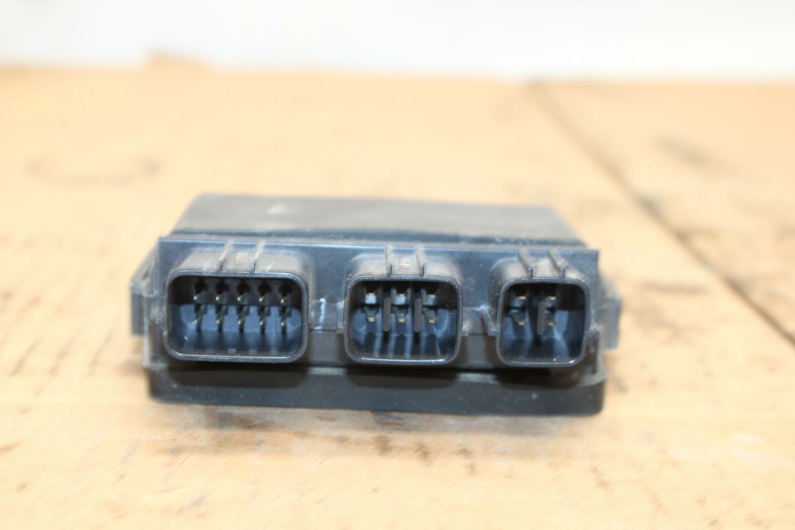 20-22 KAWASAKI Z H2 RELAY ASSEMBLY FUSE BOX BB382