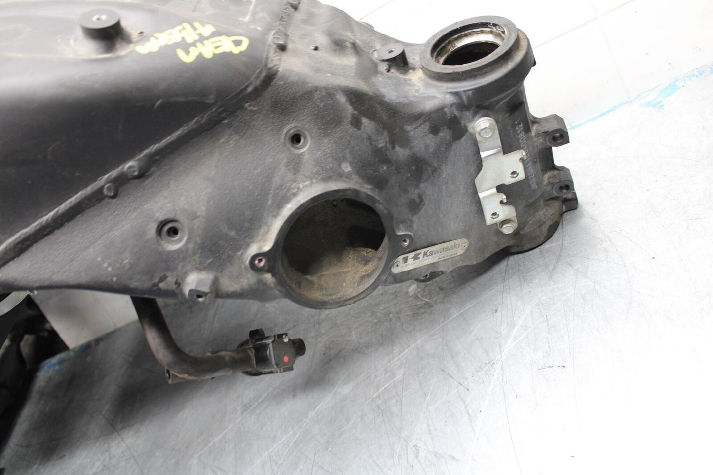 07-08 KAWASAKI CONCOURS 1400 ABS FRAME CHASSIS BB449