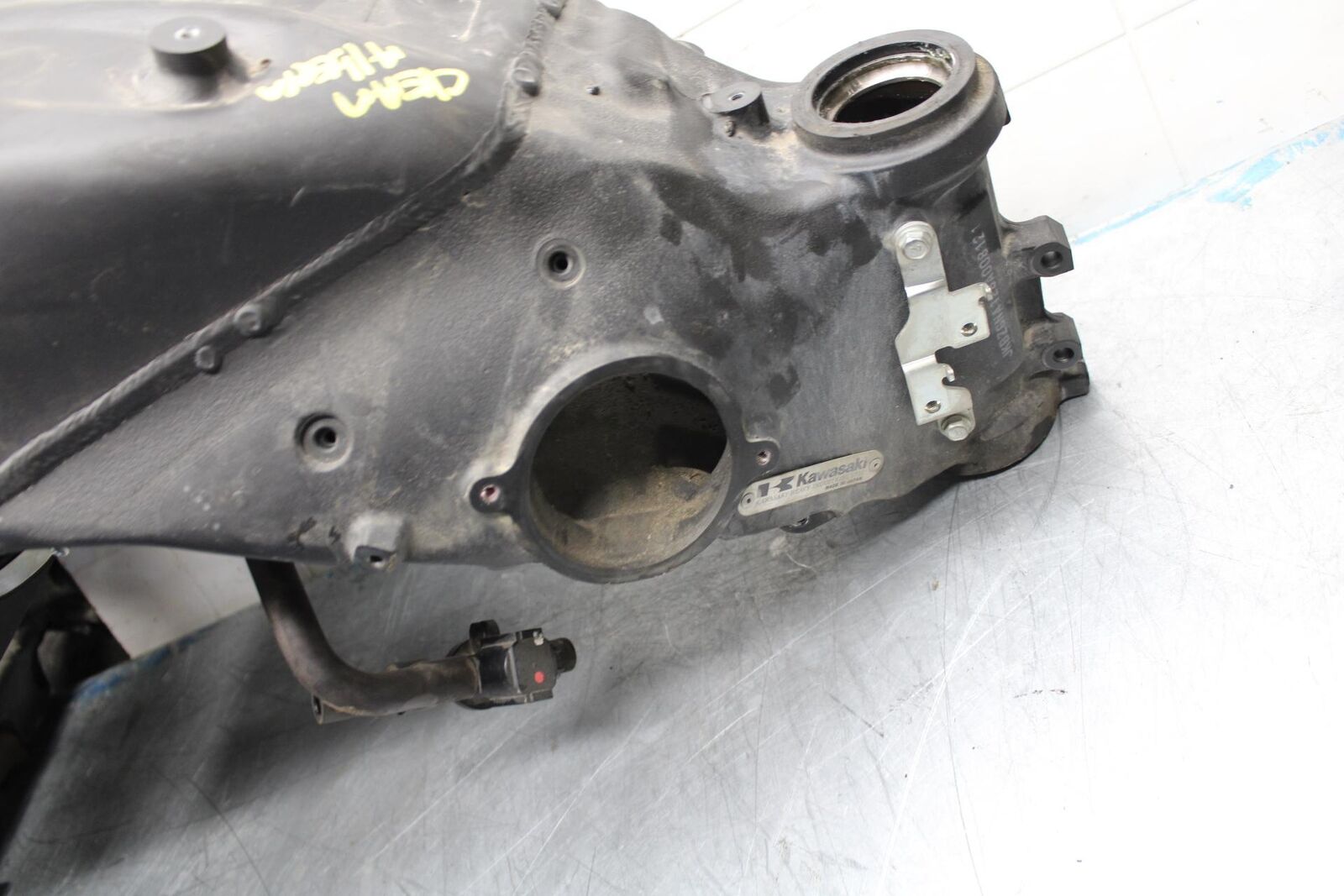 07-08 KAWASAKI CONCOURS 1400 ABS FRAME CHASSIS BB449