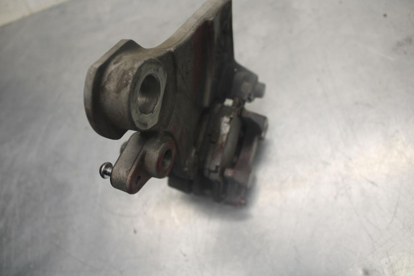 18-20 YAMAHA MT-07  MT-07 ABS REAR BACK BRAKE CALIPER W MOUNT BRACKET BB457