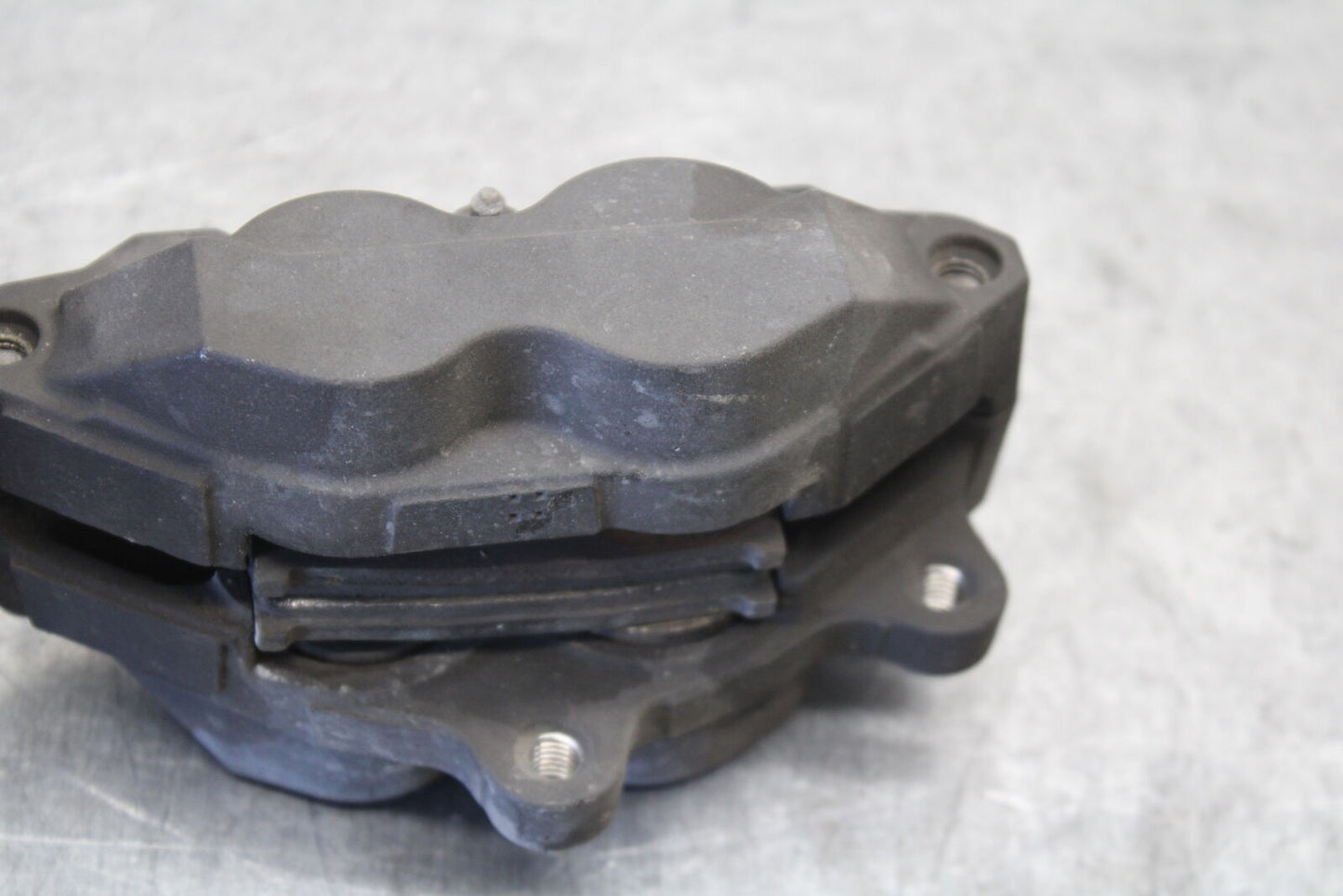 03-07 SUZUKI SV1000S RIGHT LEFT FRONT BRAKE CALIPER SET PAIR CALIPERS BB657