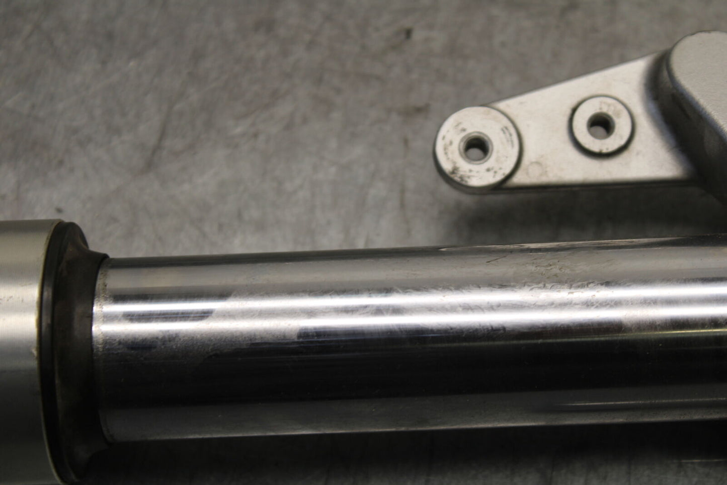 05-06 SUZUKI BOULEVARD M50 FRONT FORKS SHOCK SUSPENSION SET PAIR BB671