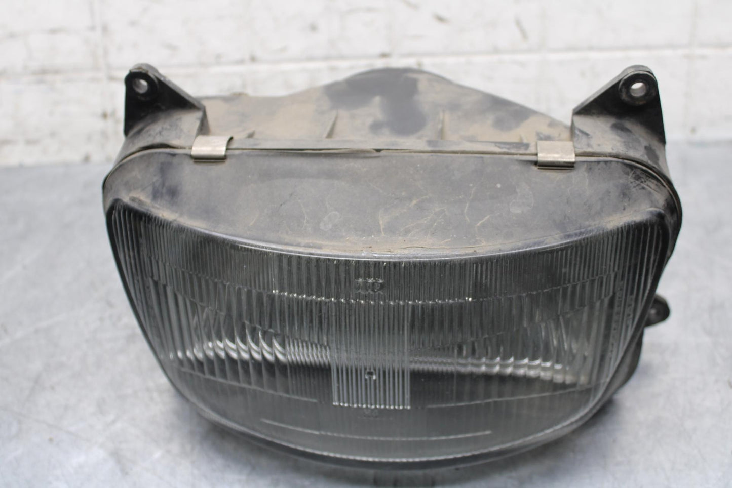 00-01 KAWASAKI ZZR600 FRONT HEADLIGHT HEAD LIGHT LAMP BB568