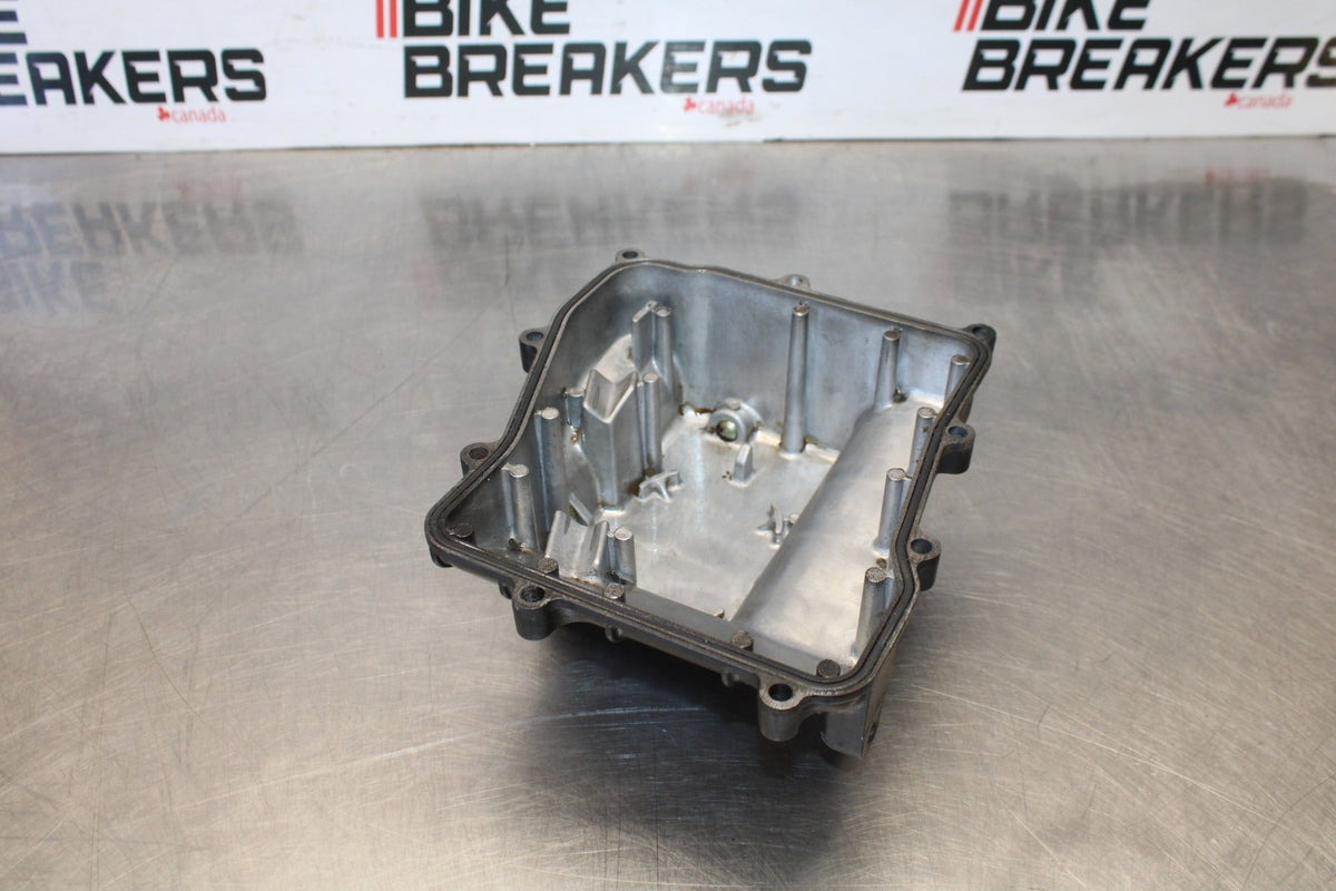 84 HONDA INTERCEPTOR 1000 VF1000F ENGINE MOTOR BOTTOM OIL PAN COVER BB878