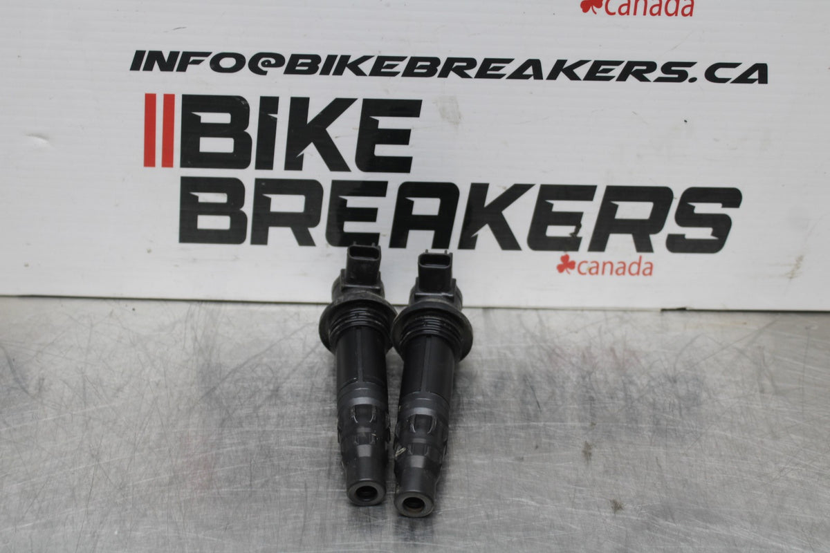 14-17 YAMAHA FZ07 IGNITION COILS COIL SPARK PLUG CAPS BB766