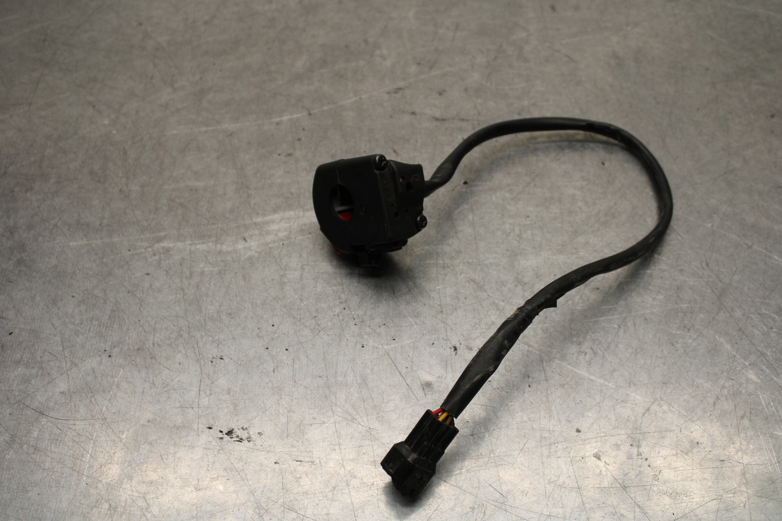 16 KAWASAKI NINJA ZX10R RIGHT HANDLE KILL OFF START SWITCH SWITCHES BB650