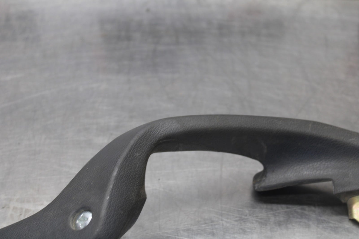 91-02 HONDA ST1100 LEFT PASSENGER REAR SEAT GRAB BAR HANDLE BB881