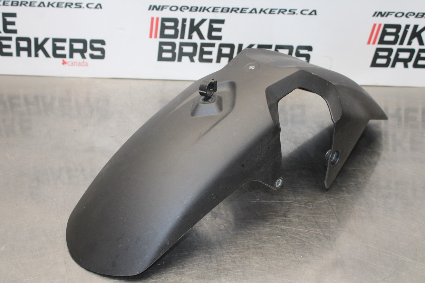 23-24 YAMAHA MT-07 FRONT WHEEL FENDER COWL FAIRING BB194
