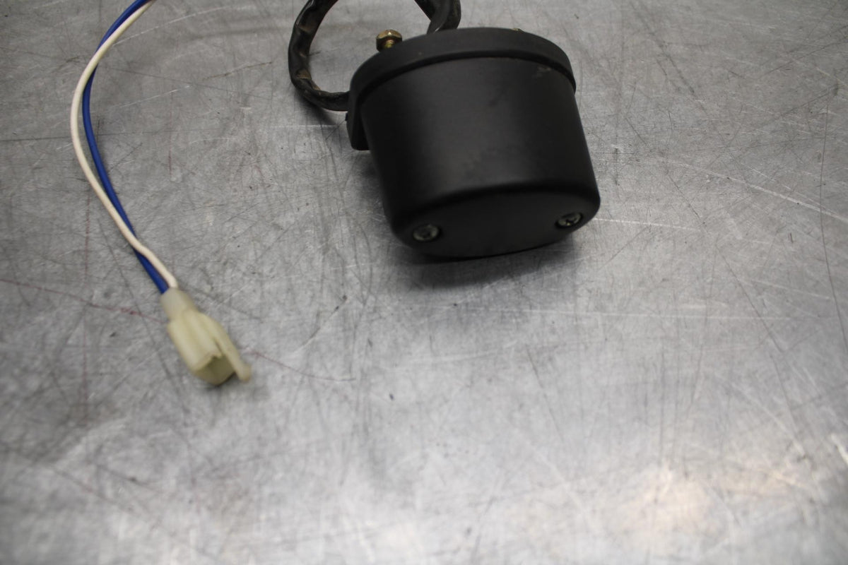 03-06 KAWASAKI Z1000 LICENSE PLATE LIGHT BB487