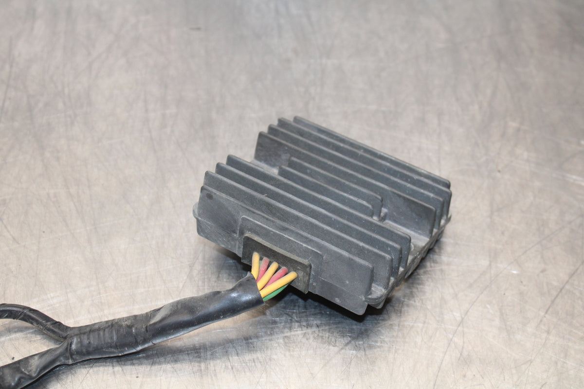 05-06 HONDA CBR600RR RECTIFIER VOLTAGE REGULATOR BB159
