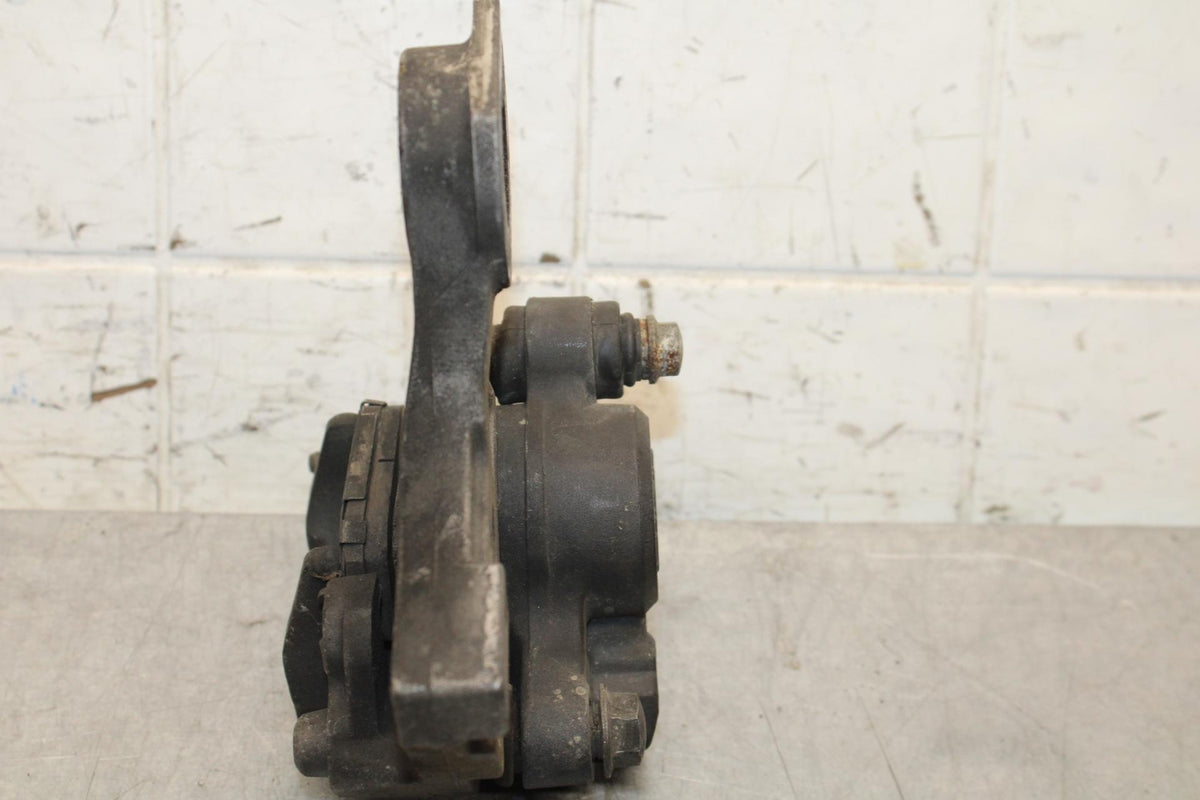 2005 Yamaha YZF R6 REAR BRAKE CALIPER W MOUNT BRACKET 5SL-2580W-00-00 BB62