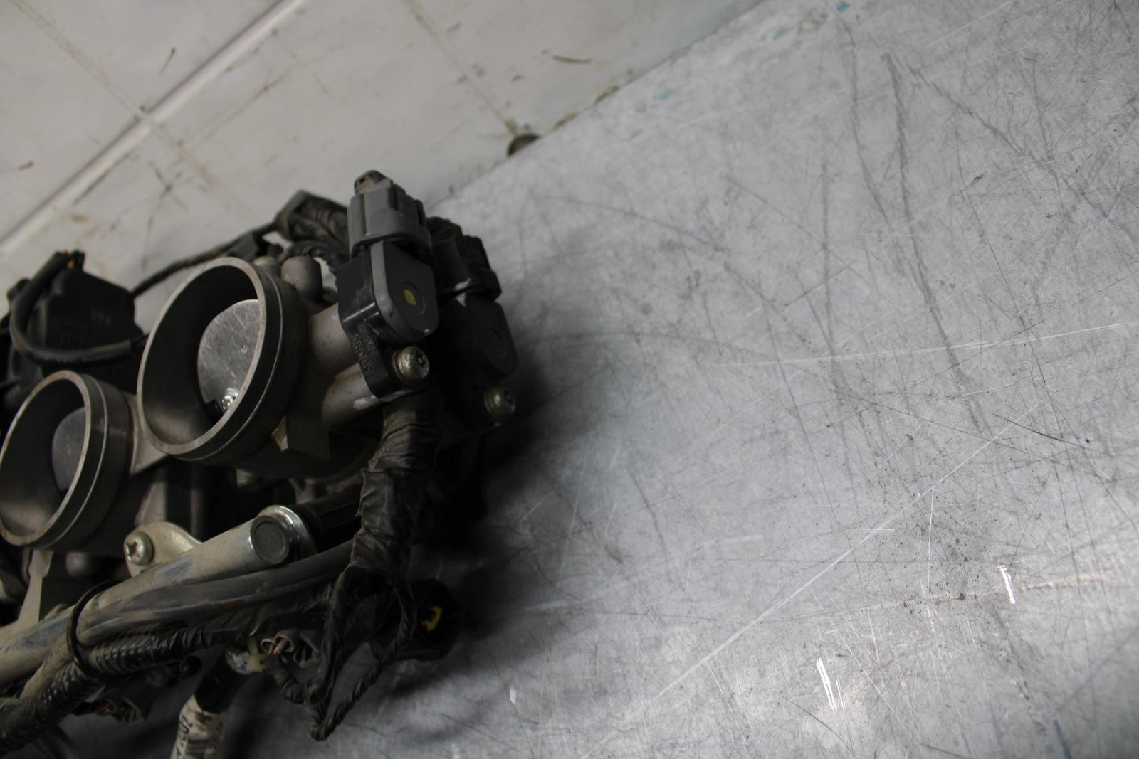 07-08 KAWASAKI CONCOURS 1400 ABS MAIN FUEL INJECTORS / THROTTLE BODIES BB449