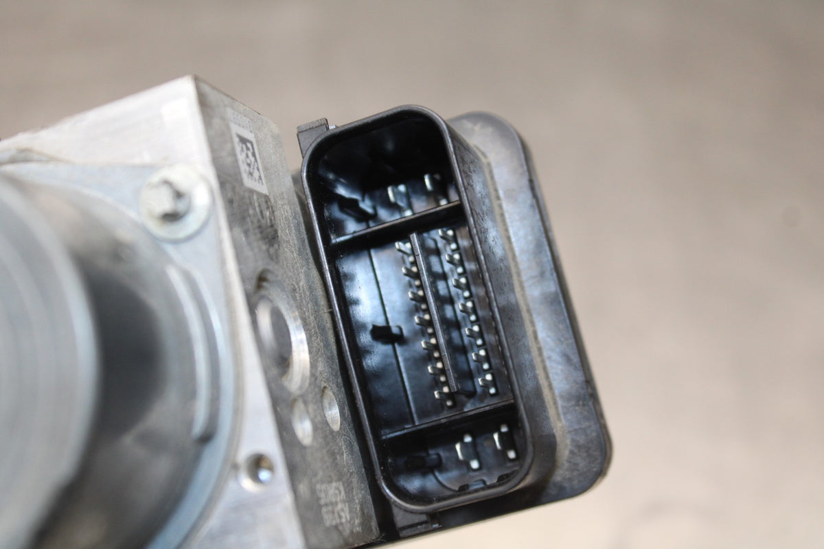 12-16 KAWASAKI NINJA 650 EX650F ABS ABS PUMP UNIT MODULE BB860