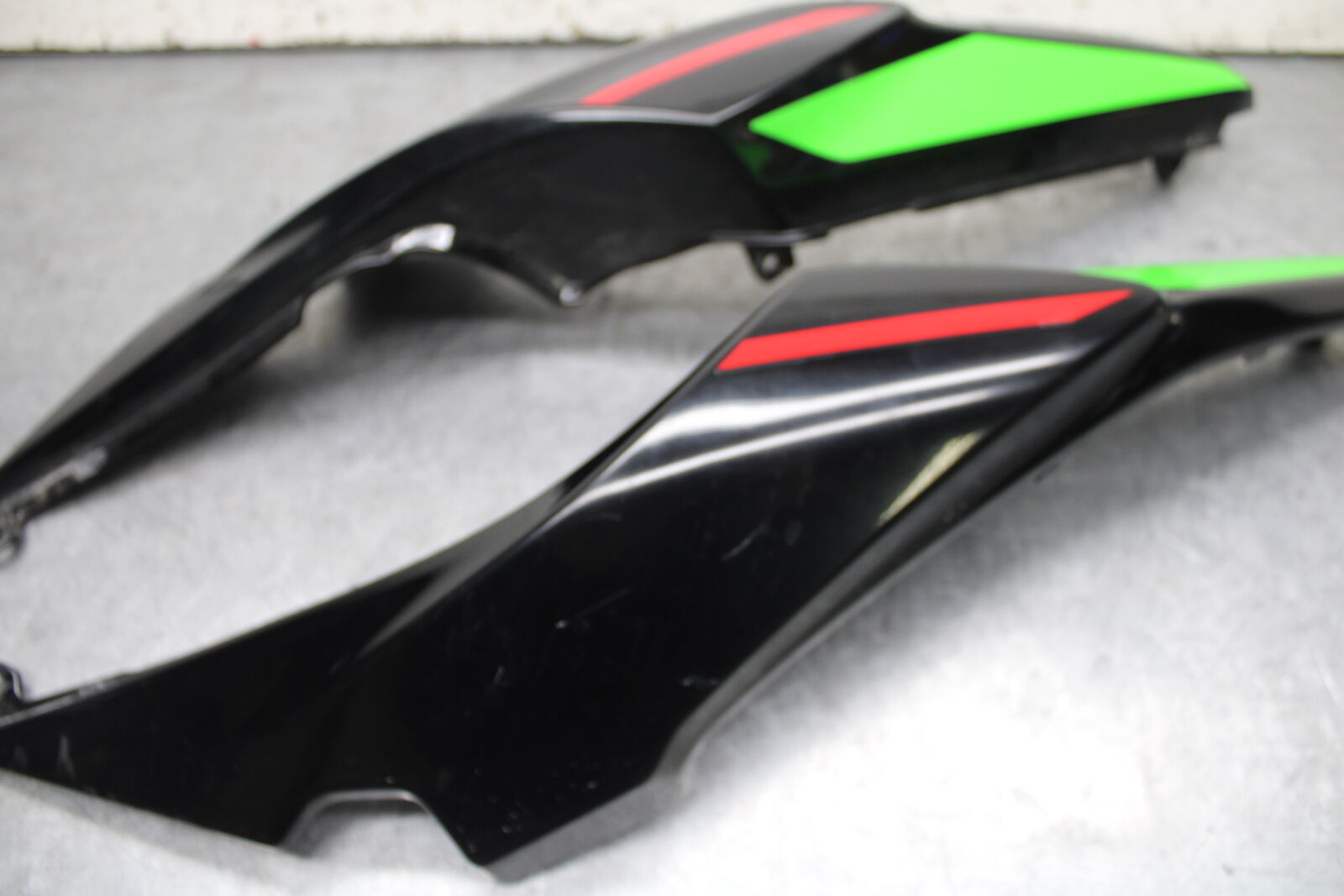 18-24 KAWASAKI NINJA 650 REAR BACK TAIL FAIRING COWL SHROUD SET  BB725