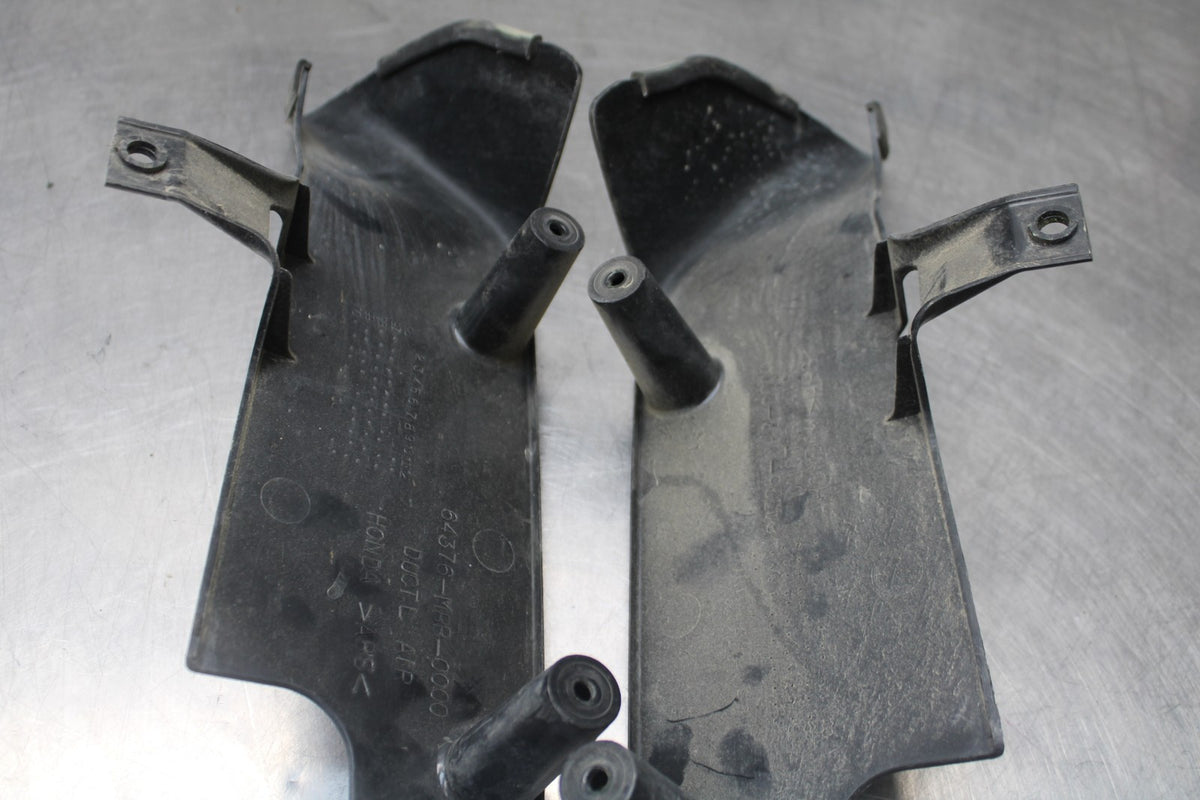 98-05 HONDA SUPER HAWK 1000 VTR1000F RIGHT LEFT DUCT INNER FAIRINGS PANELS BB924