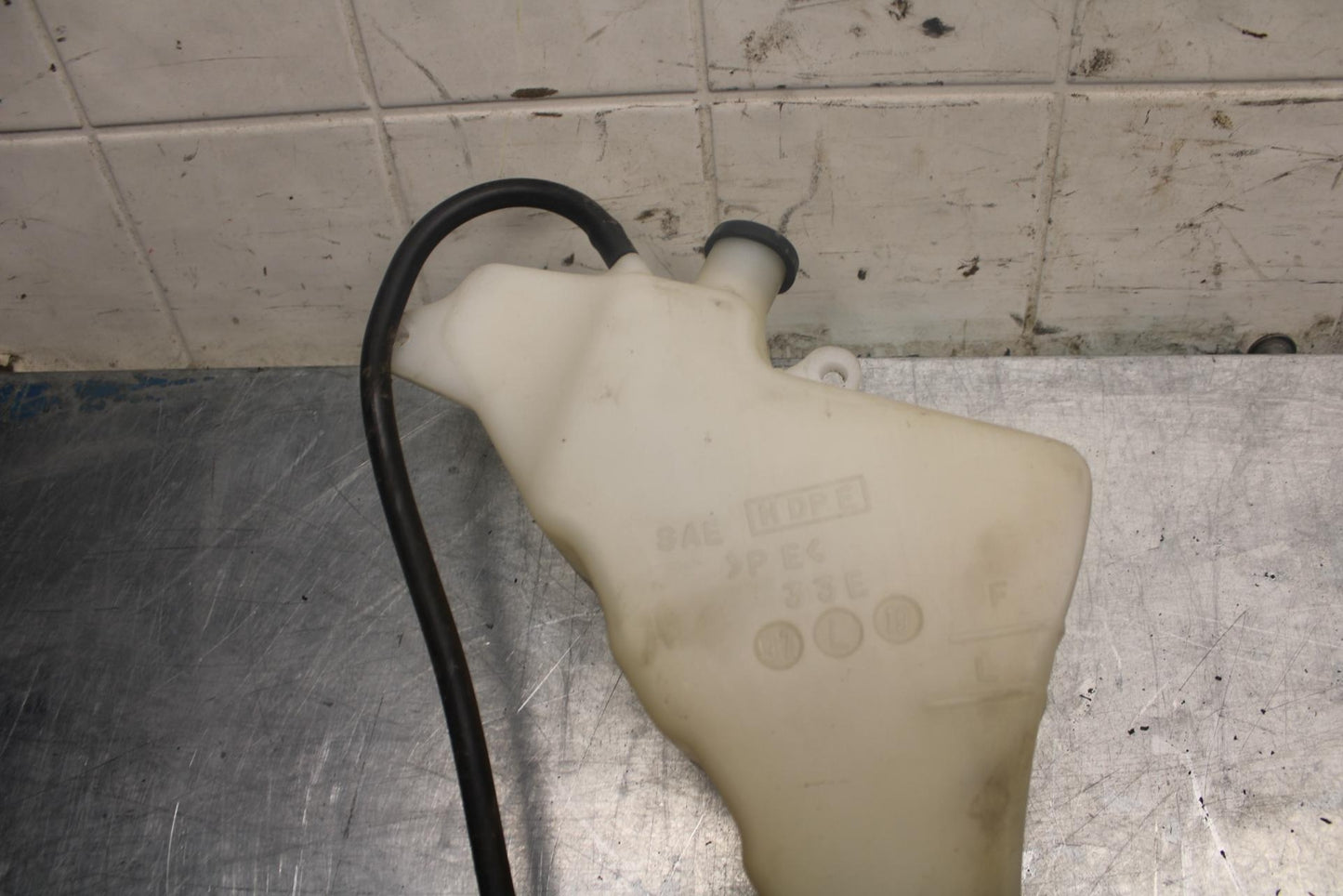 97-98 SUZUKI GSXR 600 SRAD COOLANT WATER TANK RESERVOIR BOTTLE BB455