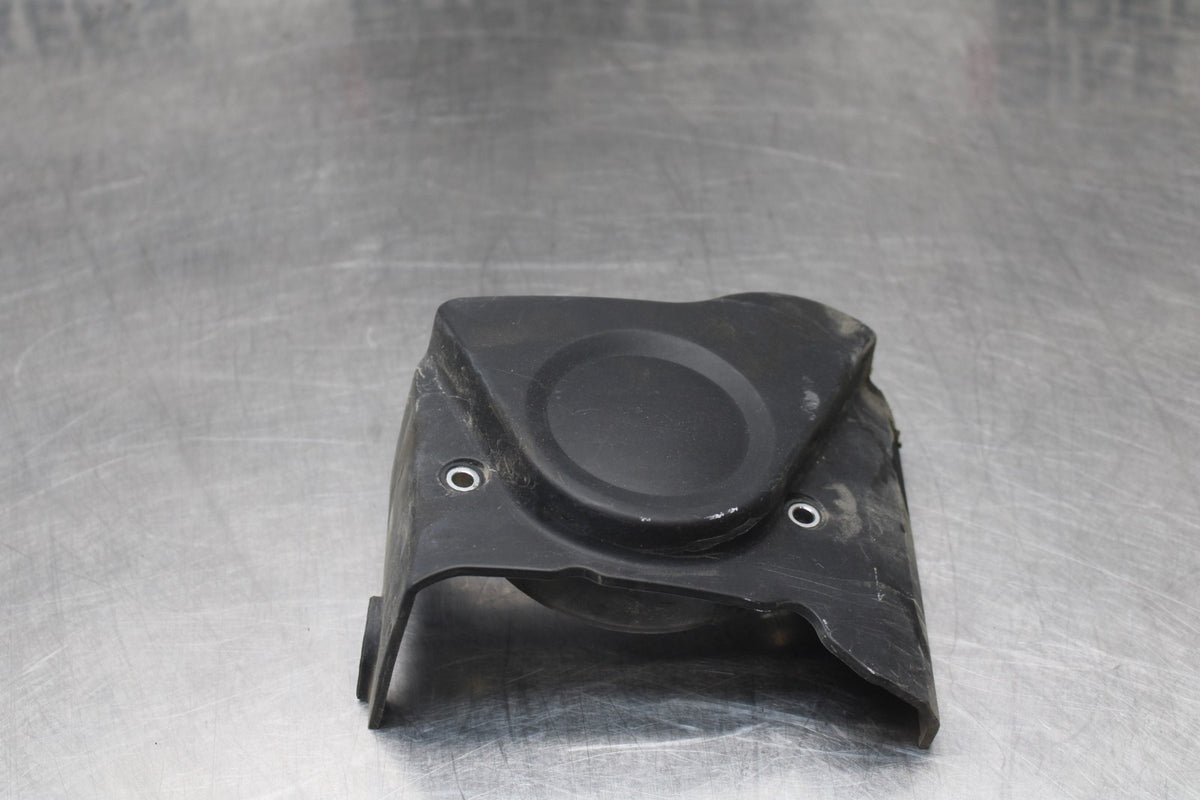 08 HONDA CBR125R ENGINE SPROCKET COVER BB839