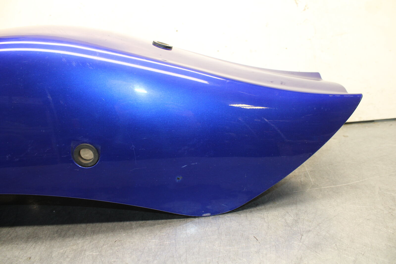 05-06 SUZUKI BOULEVARD M50 REAR BACK WHEEL FENDER MUD GUARD BB671