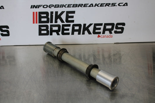 23-24 KAWASAKI NINJA ZX14R NEW!! FRONT WHEEL RIM AXLE PIVOT BOLT BB169
