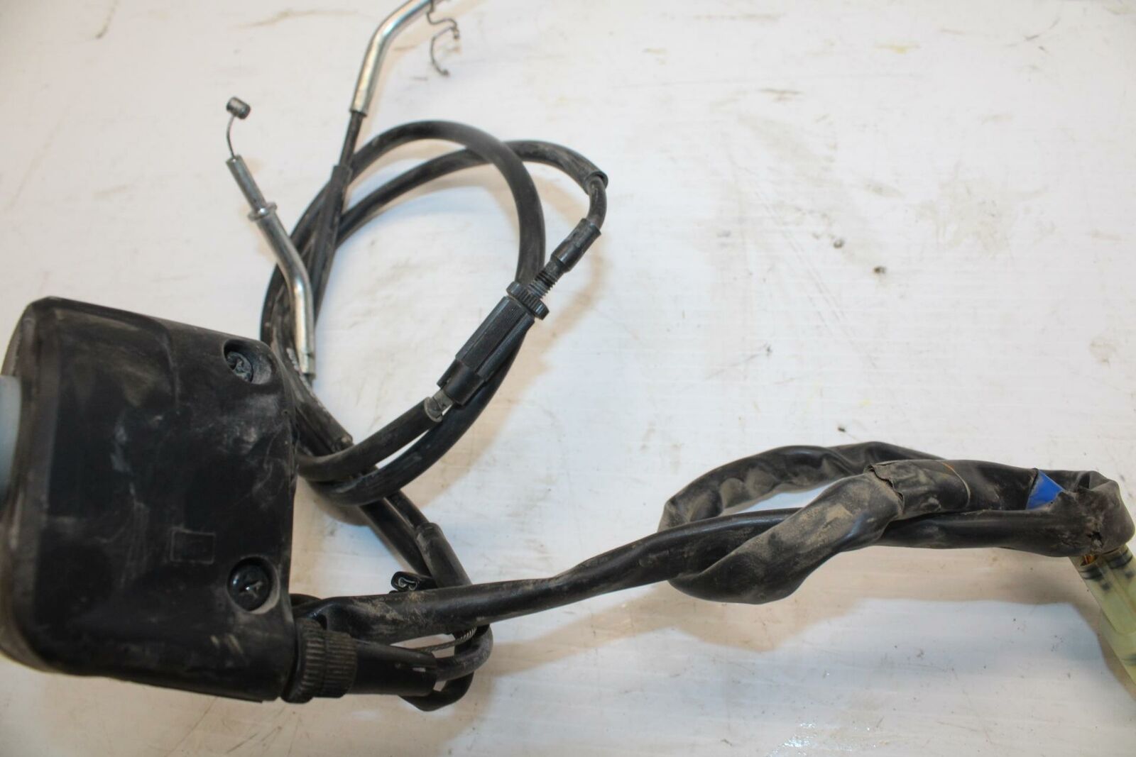 17-20 KAWASAKI NINJA 650 EX650 ABS RIGHT  HANDLE KILL OFF START SWITCH  BB277