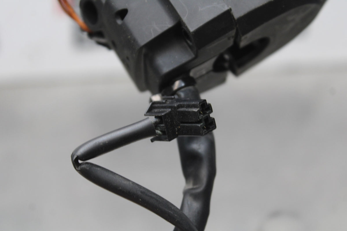 11-25 SUZUKI GSXR 600  RIGHT CLIP ON HANDLE KILL OFF START SWITCH SWITCHES BB810