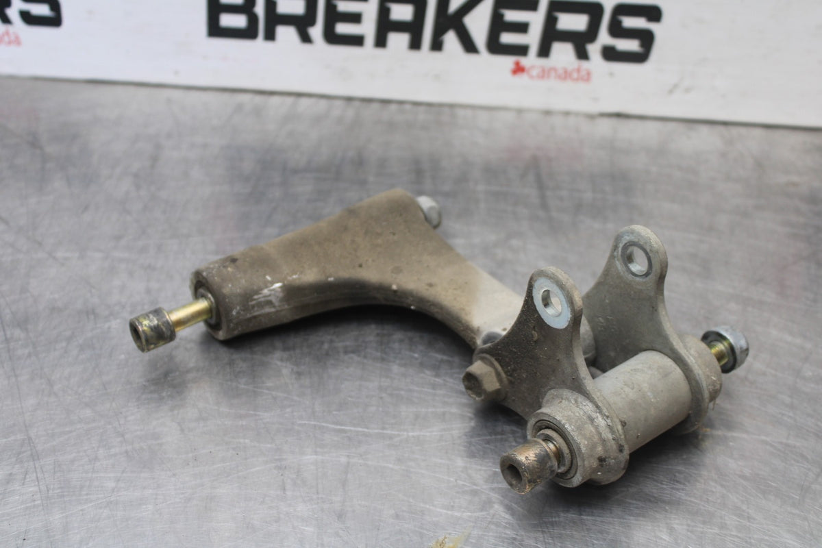 98-05 HONDA SUPER HAWK 1000 VTR1000F REAR DOGBONE SHOCK LINKAGE LINK BB924