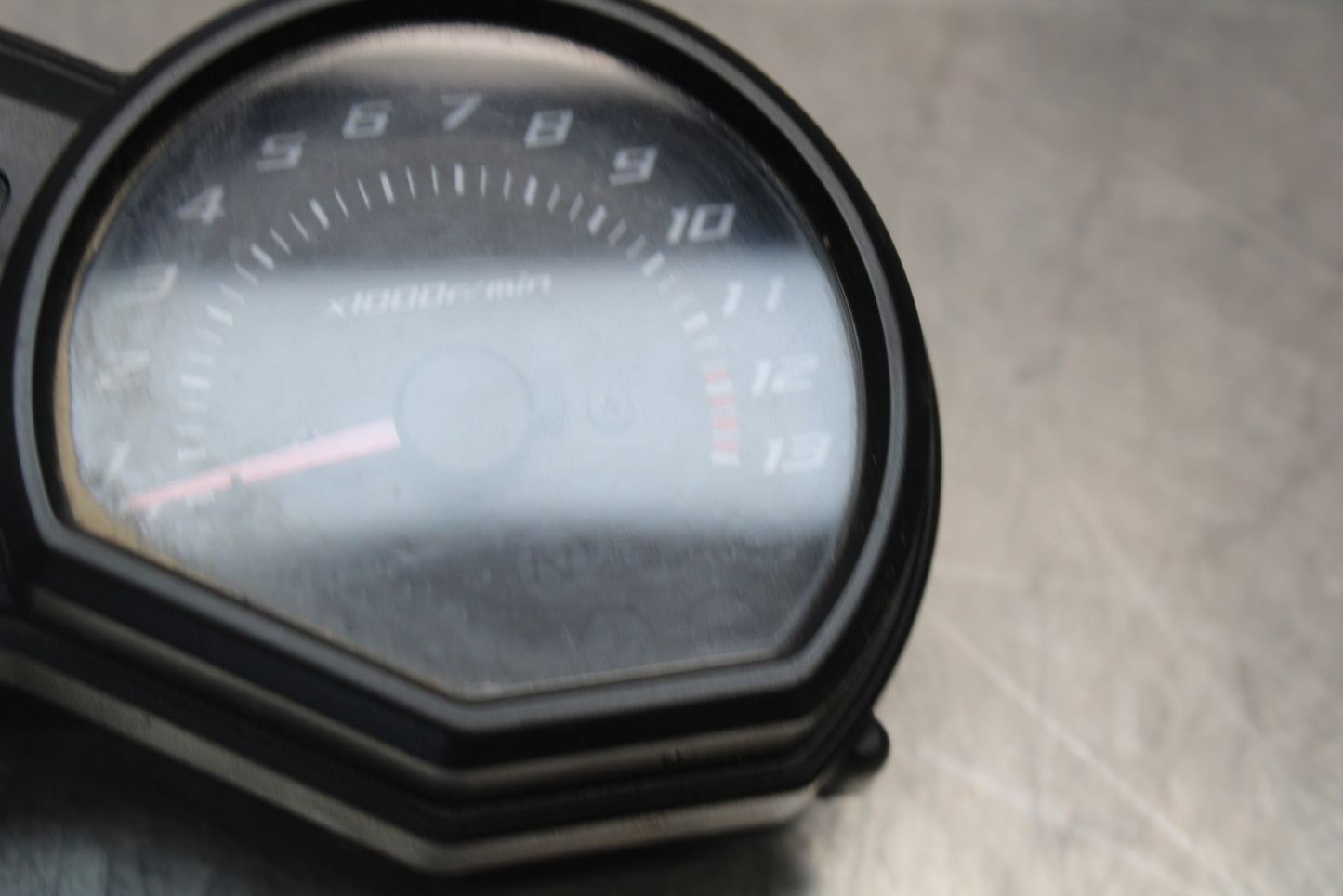 09-15 YAMAHA FZ6R SPEEDO TACH GAUGES CLUSTER SPEEDOMETER TACHOMETER BB161
