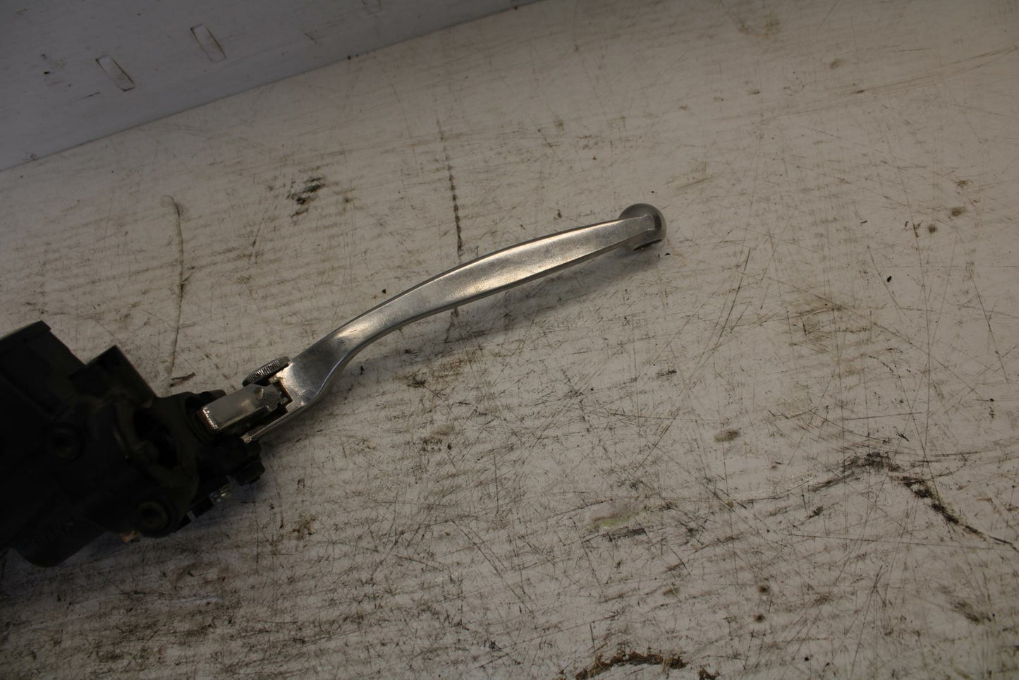 07-09 KAWASAKI VERSYS 650 FRONT BRAKE MASTER CYLINDER w/ LEVER BB302