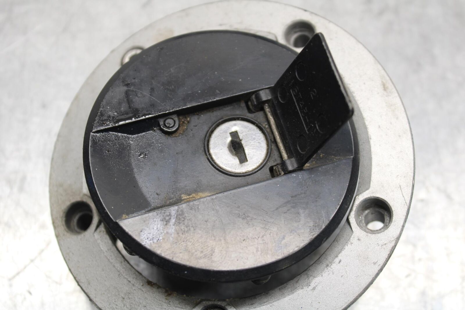 2011 Suzuki GSXR600 IGNITION LOCK KEY SET W/ GAS CAP BB94
