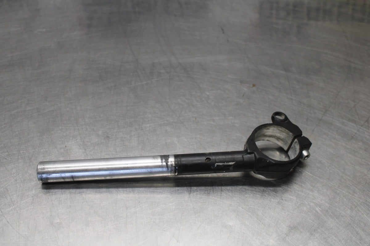 08 KAWASAKI ZX6R RIGHT CLIP ON HANDLEBAR BB896