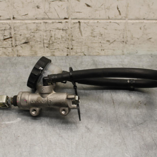 2014 Kawasaki Ninja 650 EX650E REAR BACK BRAKE MASTER CYLINDER W RESERVOIR BB569