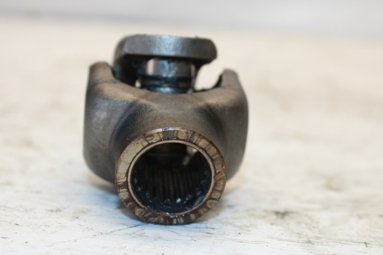 06 HONDA SHADOW 750 VT750C U UNIVERSAL JOINT GEAR BB352