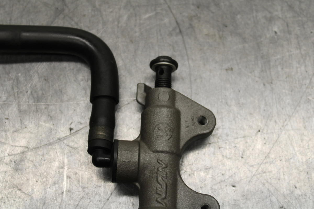 09-14 YAMAHA YZF R1 REAR BACK BRAKE MASTER CYLINDER W RESERVOIR BB119