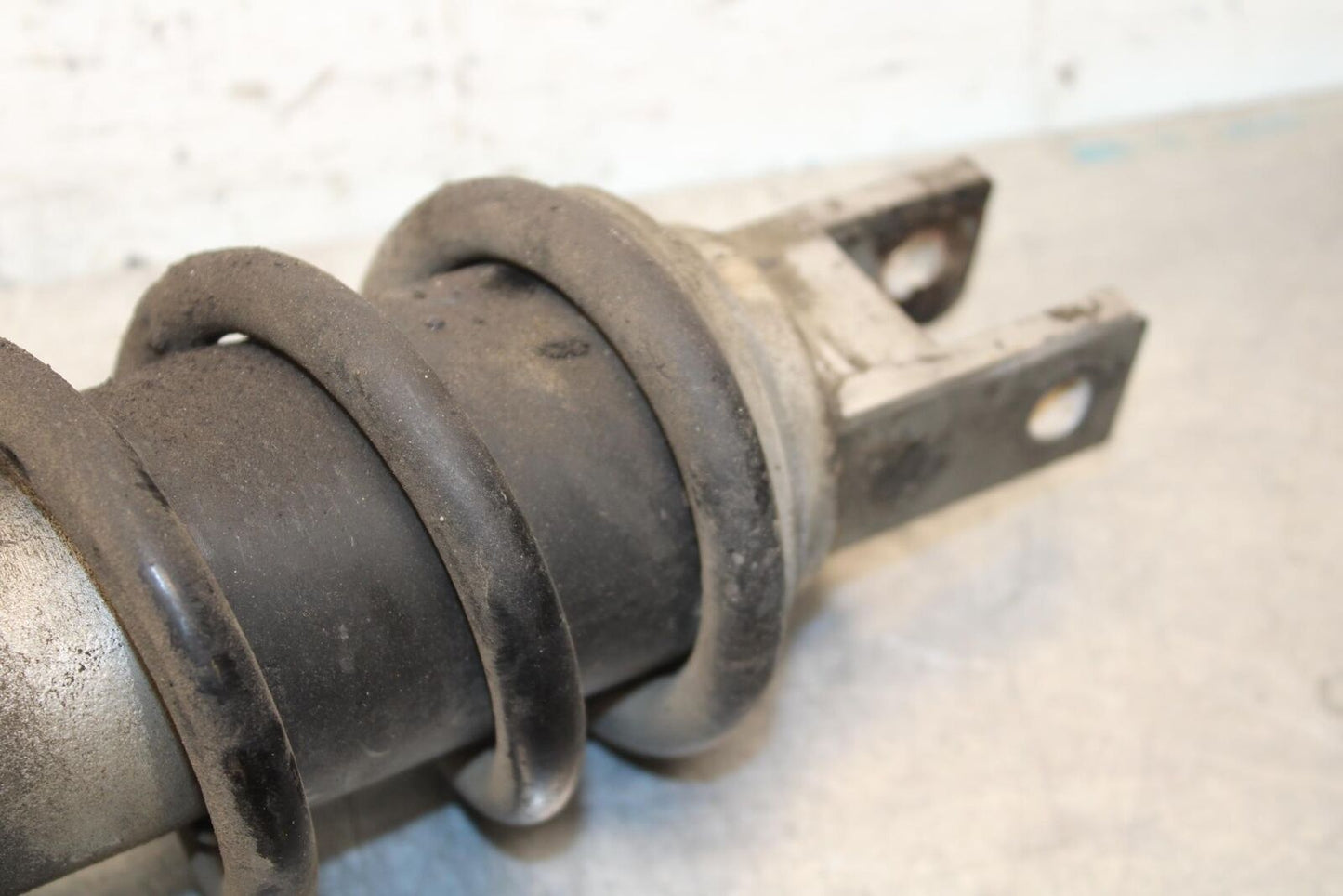 2001 Suzuki GSXR750 REAR BACK SHOCK ABSORBER SUSPENSION BB553