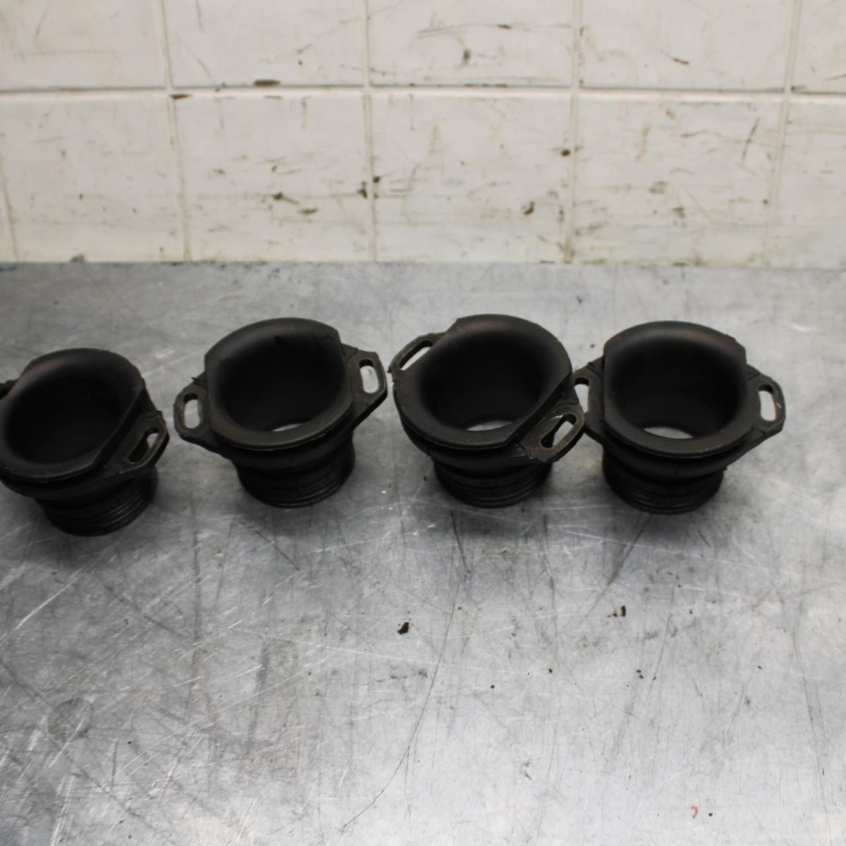 03 KAWASAKI ZX12R AIRBOX INTAKE VELOCITY STACKS BB472