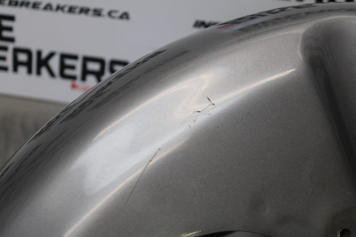 05 TRIUMPH ROCKET III FRONT WHEEL FENDER BB186