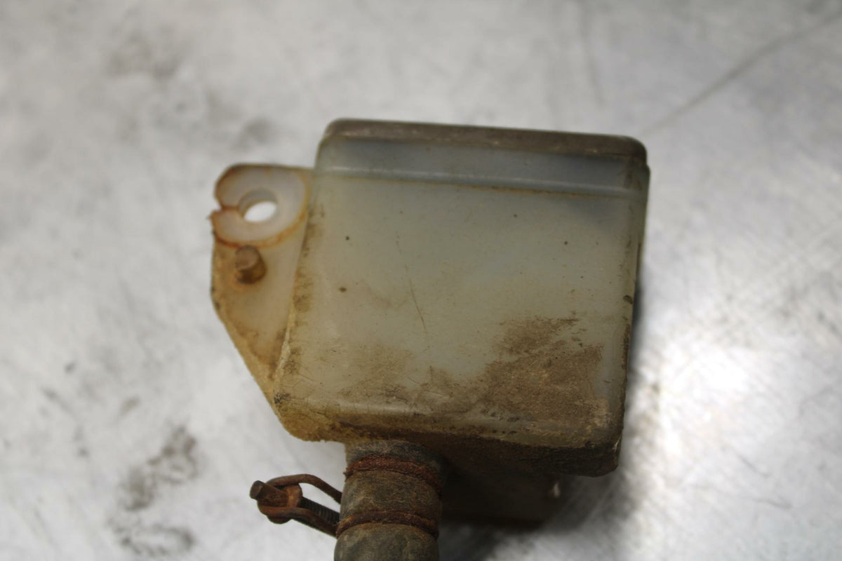 92 SUZUKI GSXR1100 REAR BACK BRAKE MASTER CYLINDER W RESERVOIR BB411