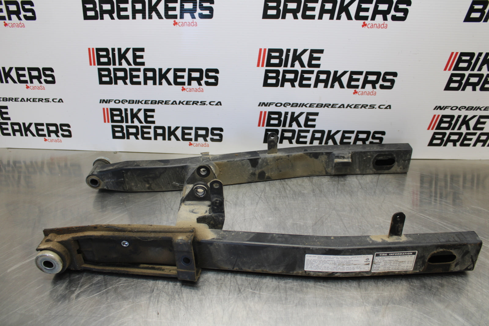 09-15 YAMAHA FZ6R REAR SWINGARM BACK SUSPENSION SWING ARM BB161