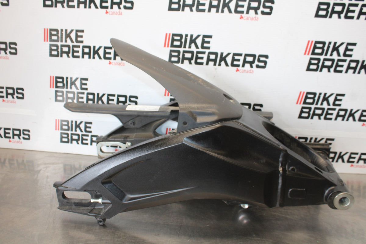 15-26 SUZUKI GSXR600 REAR SWINGARM BACK SUSPENSION SWING ARM BB888