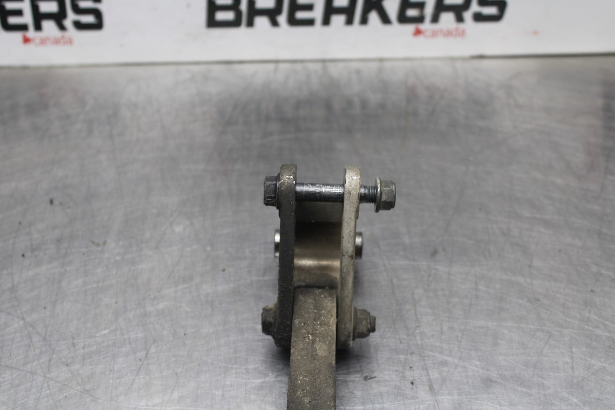13 YAMAHA YZF R1 REAR DOGBONE SHOCK LINKAGE LINK BB781