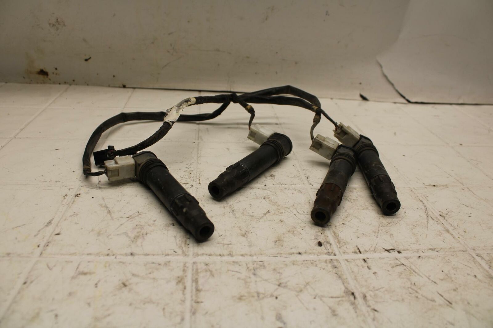05-06 HONDA CBR600RR IGNITION COILS COIL SPARK PLUG CAPS BB399