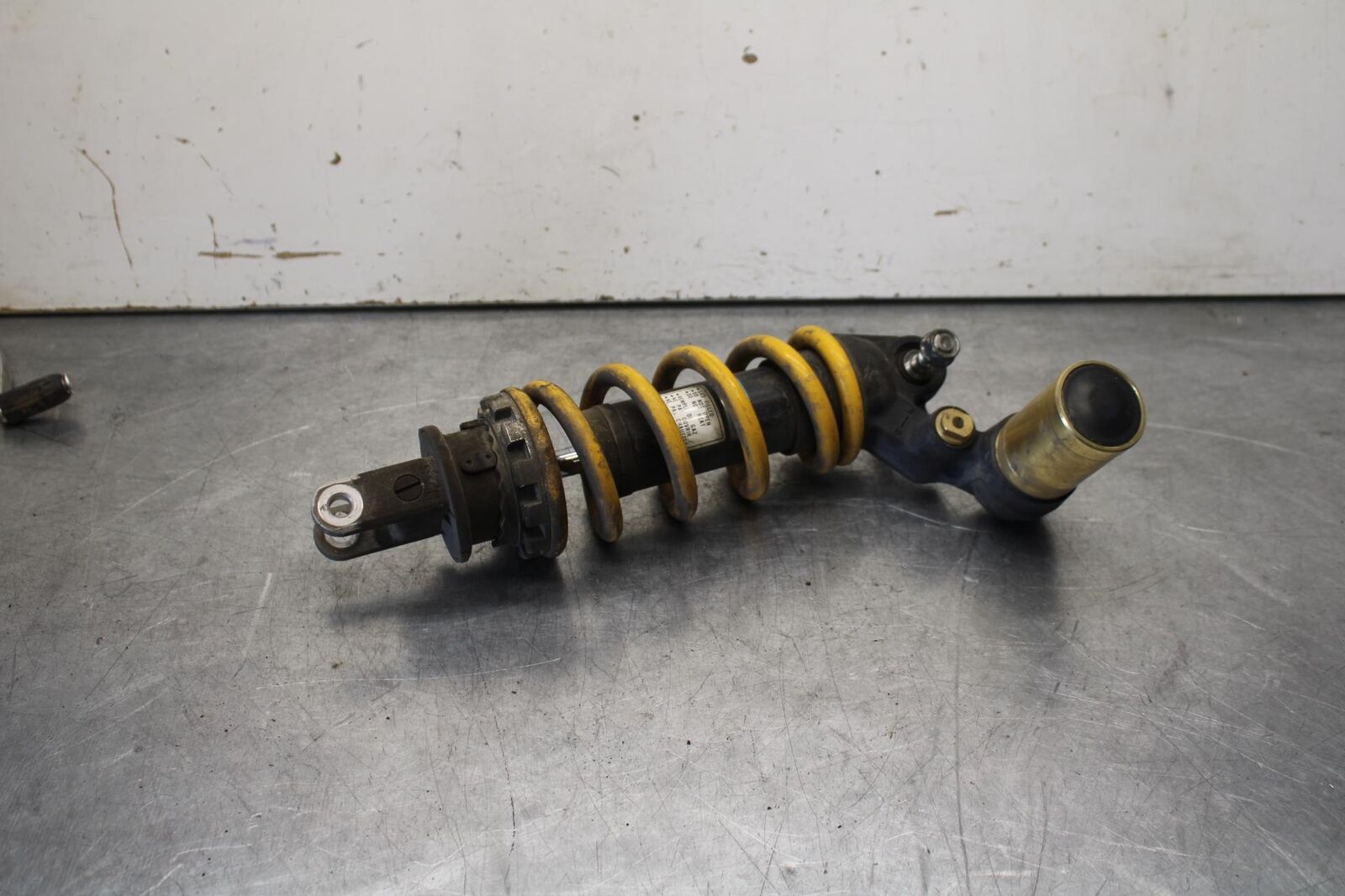 05-06 HONDA CBR600RR REAR BACK SHOCK ABSORBER SUSPENSION 52400-MEE-A01 BB624